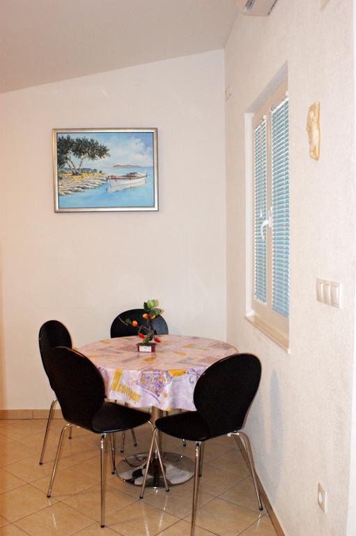 Kaštela Apartments Kairos - Bili 9 מראה חיצוני תמונה