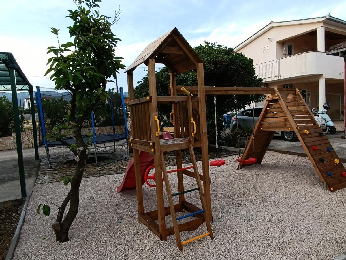 Kaštela Apartments Kairos - Bili 9 מראה חיצוני תמונה